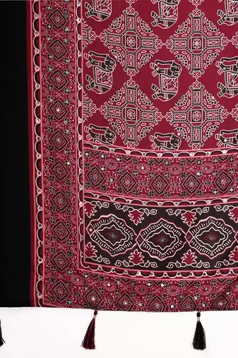 Maroon bandhani mirror work silk blend fusion saree