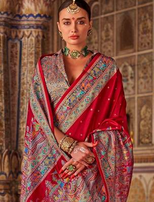 Red ethnic motifs zari silk blend heavy work saree 4