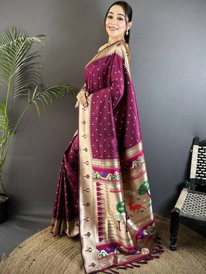 Burgundy zari silk blend designer kanjeevaram saree 3