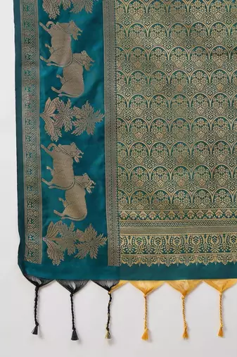 Green woven design zari art silk designer kanjeevaram saree