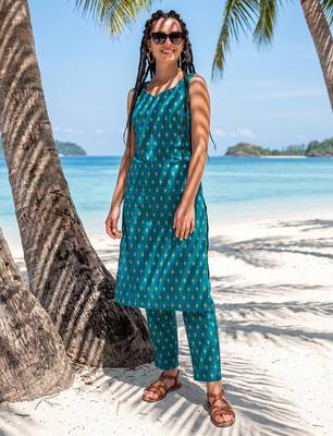 Blue printed cotton kurta trouser set 4