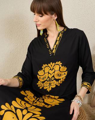 Black printed viscose rayon kurta trouser set 1