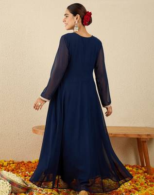 Blue embroidered georgette kurta trouser set 2