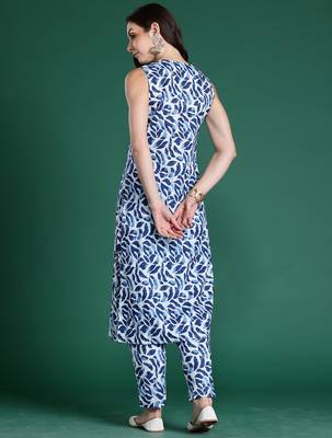 Blue printed cotton kurta trouser set 2