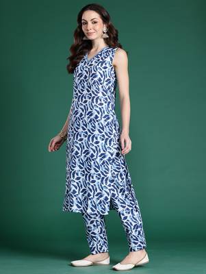 Blue printed cotton kurta trouser set 3