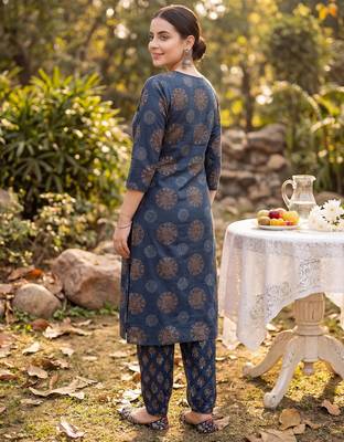 Navy blue printed cotton kurta trouser set 2