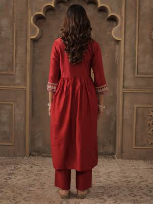 Red printed liva kurta trouser set 3