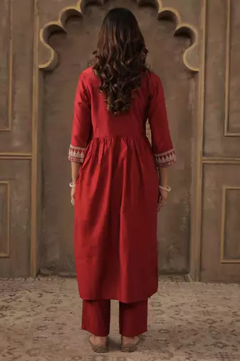 Red printed liva kurta trouser set