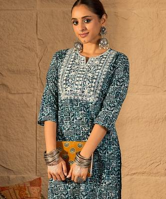 Blue embroidered cotton kurta trouser set 1