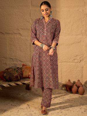 Red printed cotton kurta trouser set 4