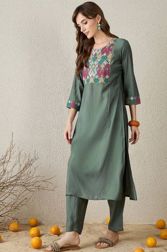 Grey embroidered silk kurta trouser set