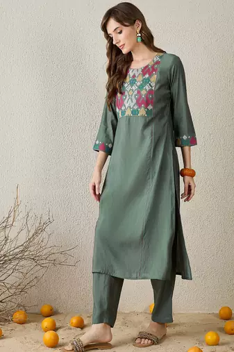 Grey embroidered silk kurta trouser set