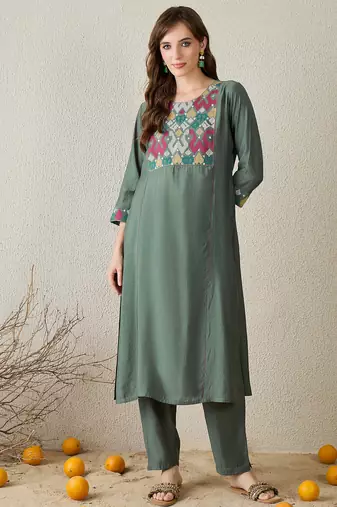 Grey embroidered silk kurta trouser set