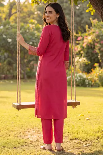 Pink embroidered viscose rayon kurta trouser set