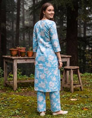Blue printed cotton kurta trouser set 2