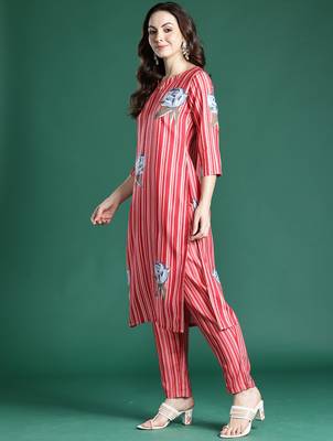 Red printed cotton kurta trouser set 3