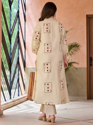 Off white embroidered cotton kurta trouser set 2