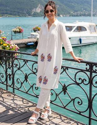 White embroidered cotton kurta trouser set 2
