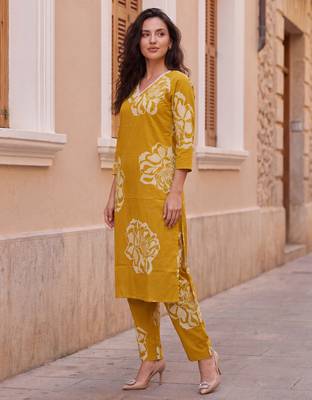 Mustard printed cotton kurta trouser set 3