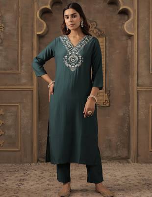 Teal embroidered silk kurta trouser set 4