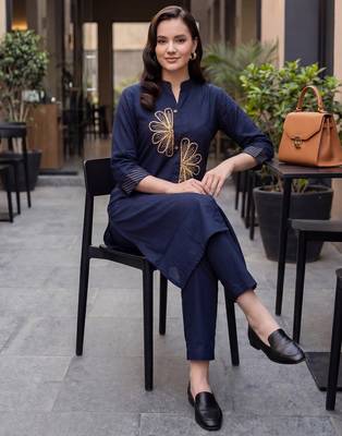 Blue embroidered cotton kurta trouser set 2
