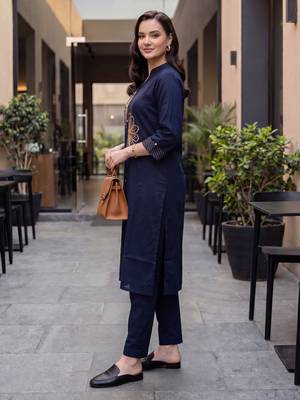 Blue embroidered cotton kurta trouser set 4