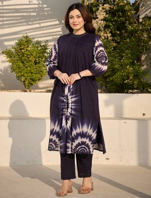 Blue printed cotton kurta trouser set 4