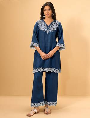 Blue embroidered linen kurta trouser set 1