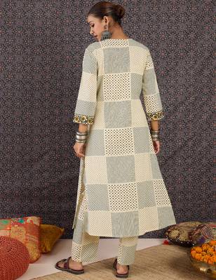 Beige printed cotton kurta trouser set 2