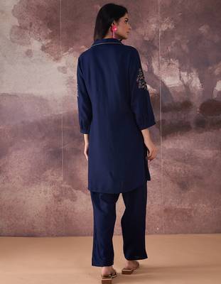 Navy blue embroidered cotton kurta trouser set 2