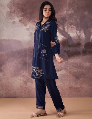 Navy blue embroidered cotton kurta trouser set 3
