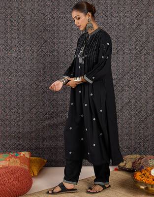 Black embroidered viscose rayon kurta trouser set 4