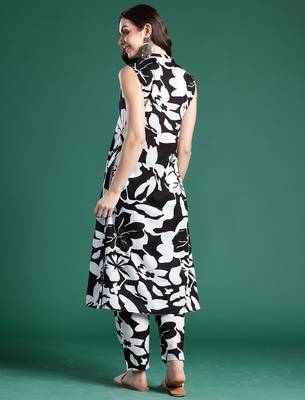 Black printed cotton kurta trouser set 2