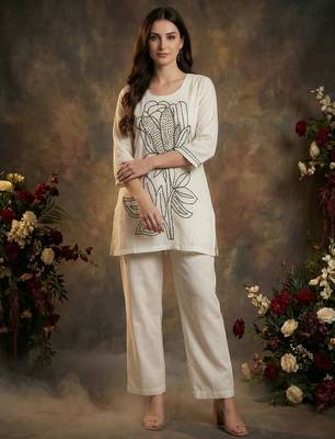 White embroidered cotton kurta trouser set 1