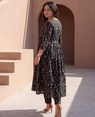 Black printed cotton kurta trouser set 2