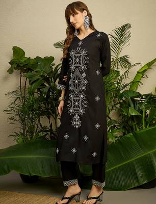 Black embroidered viscose rayon kurta trouser set 4