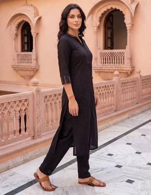 Black printed cotton kurta trouser set 4