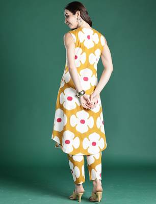 Mustard printed cotton kurta trouser set 3