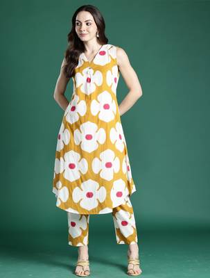 Mustard printed cotton kurta trouser set 4
