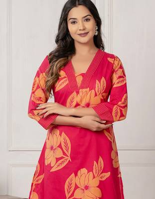 Pink printed cotton kurta trouser set 1