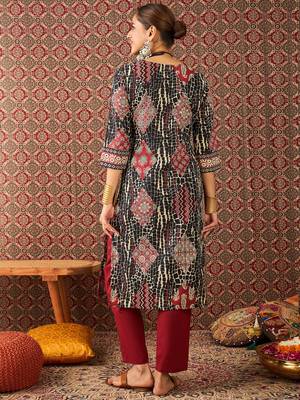 Black printed cotton kurta trouser set 3