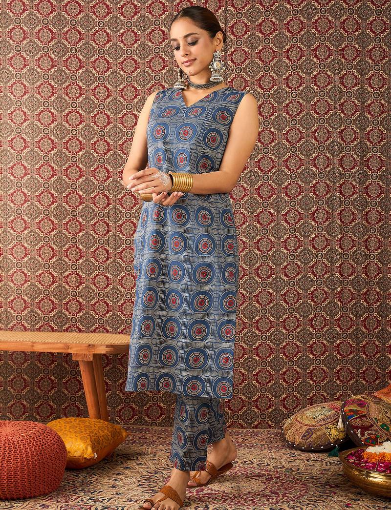 Blue printed cotton kurta trouser set