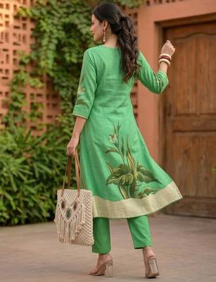 Green printed cotton kurta trouser set 3