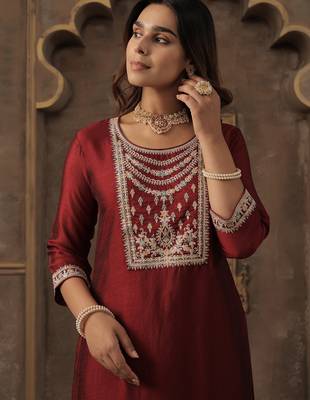 Maroon embroidered liva kurta trouser set 1