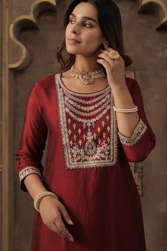 Maroon embroidered liva kurta trouser set
