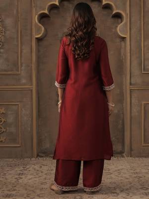 Maroon embroidered liva kurta trouser set 2
