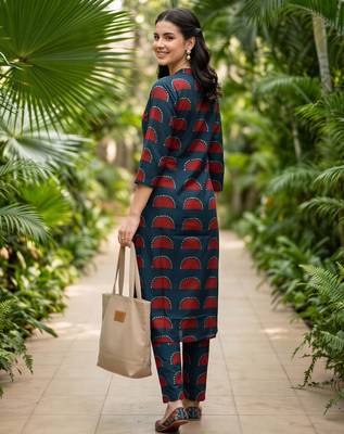 Blue printed cotton kurta trouser set 3