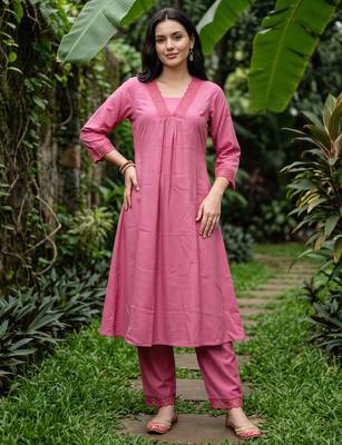 Pink embroidered cotton kurta trouser set 2
