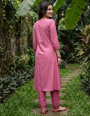 Pink embroidered cotton kurta trouser set 3