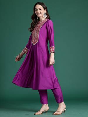 Purple embroidered silk kurta trouser set 3